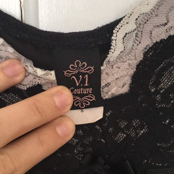 Tank top - Picture 2 of 3